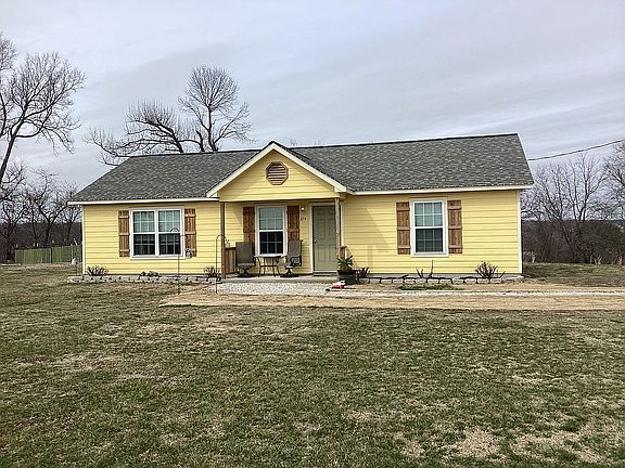 2nd image of 274 Sands Rd
