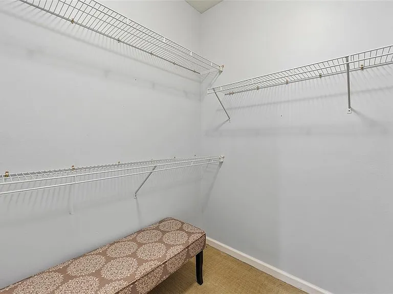 3180 Stonehurst Cir — Photo 15