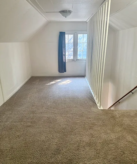 Upstairs sitting area