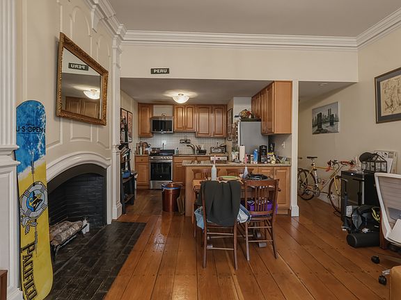 5th image of 61 Marlborough St APT 5