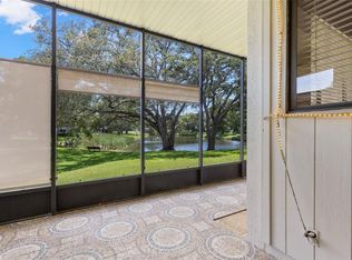 440 Lakeview Dr APT 34, Palm Harbor, FL 34683