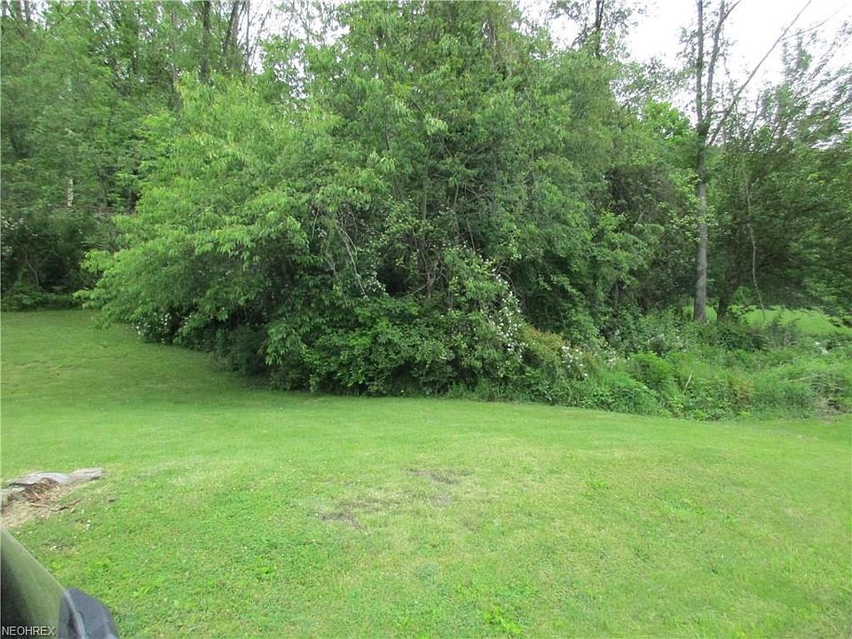 2nd image of 794 Youngstown Lowellville Rd