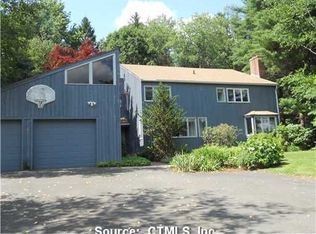 15 Red Orange Rd, Middletown, CT 06457