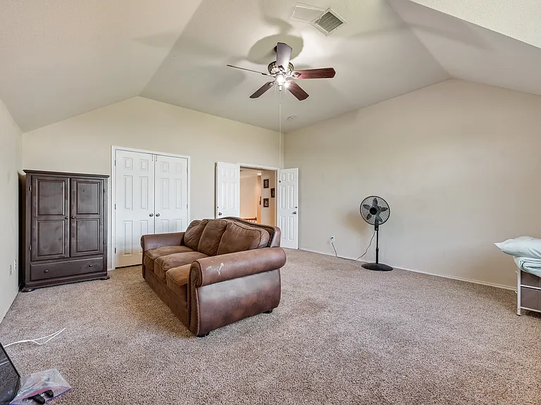 7578 Seawood Dr — Photo 18
