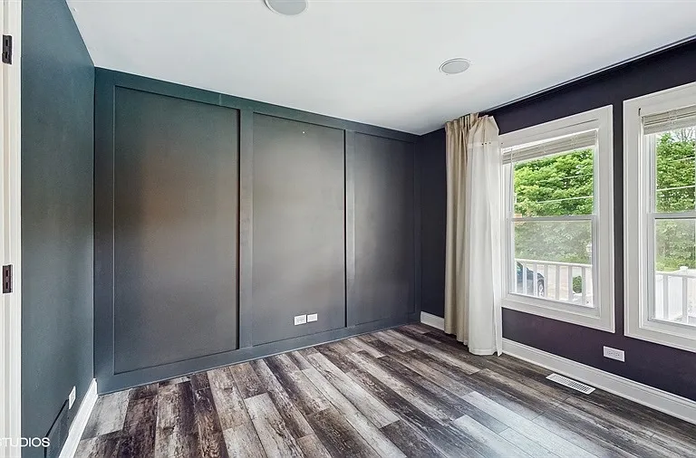137 Forest Ave — Photo 9