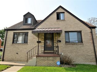 1017 3rd St, Mc Kees Rocks, PA 15136