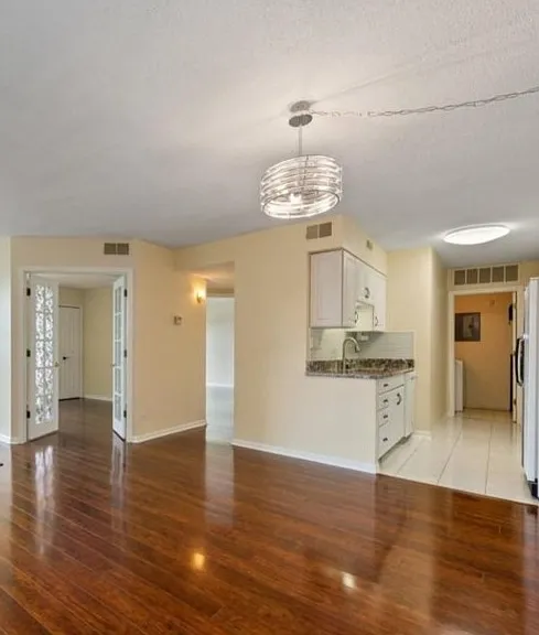 511 Aurora Ave #602 — Photo 5