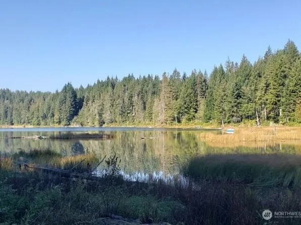 100 NE Eagle Creek Lane, Tahuya, WA 98588