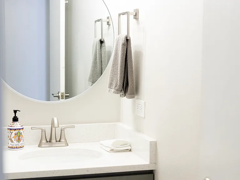 65 N Clarkson St #107 — Photo 6