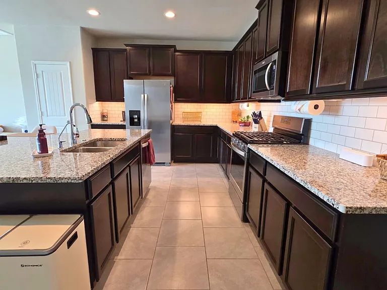 Lancer Cir — Photo 6
