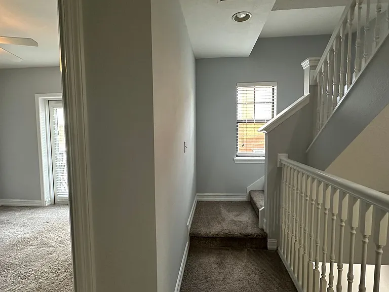 3720 Messina Dr — Photo 48