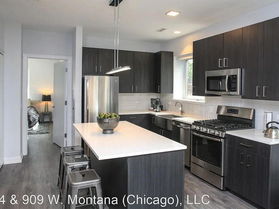 1st image of 909 W Montana St APT 208
