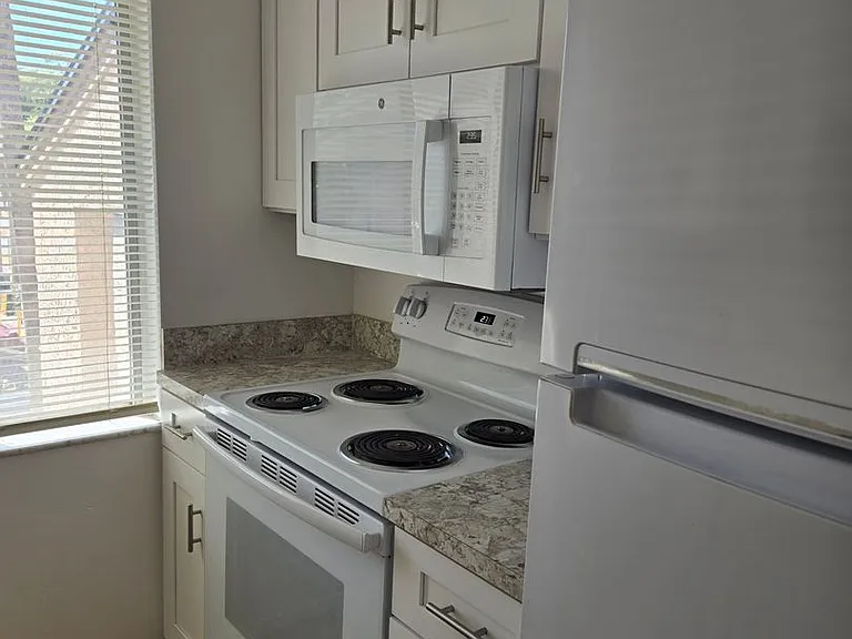 5508 Pokeweed Ct — Photo 4