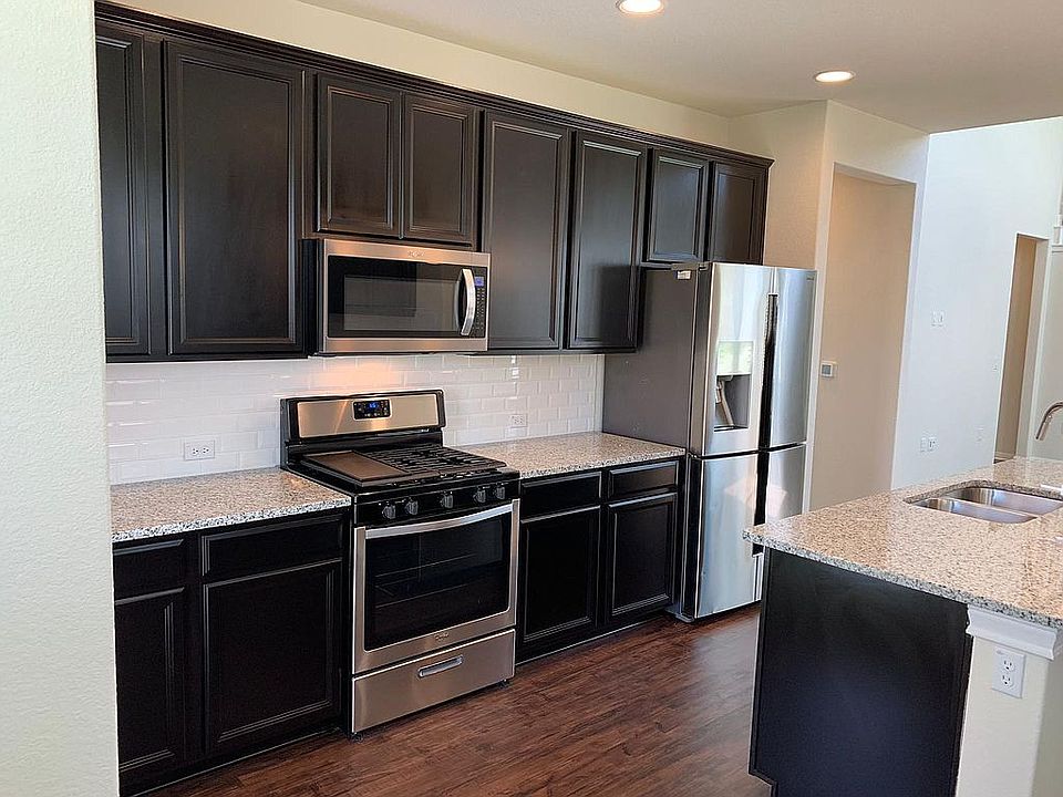 1st image of 14015 Hedera Dr
