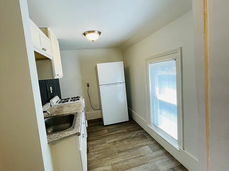 826 Griswold St — Photo 1