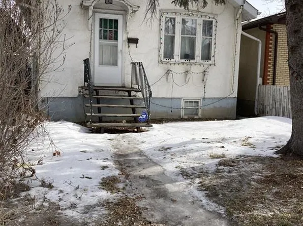 1929 WINNIPEG STREET, Regina, SK S4P 1G5