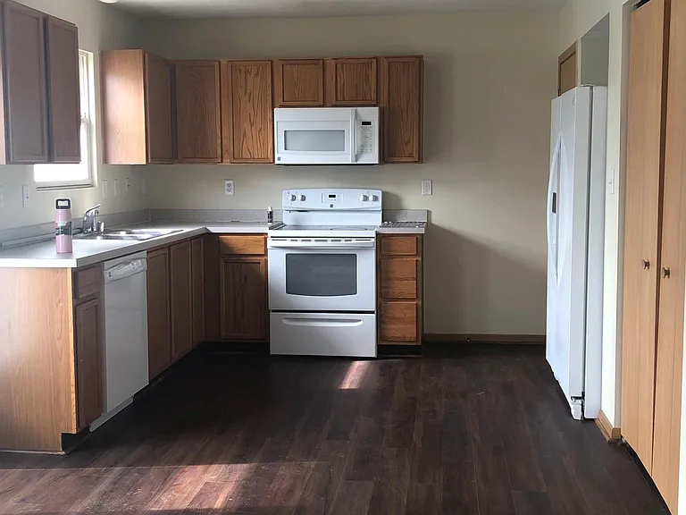 5823 Haven Manor Way — Photo 3