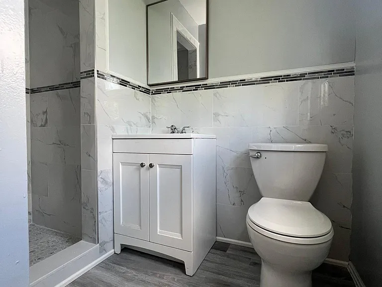 18 Roosevelt Dr — Photo 6
