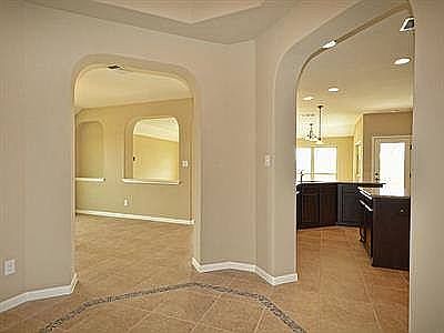 2nd image of 805 Boone Valley Dr