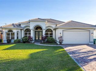 2206 Cape Coral Pkwy W, Cape Coral, FL 33914