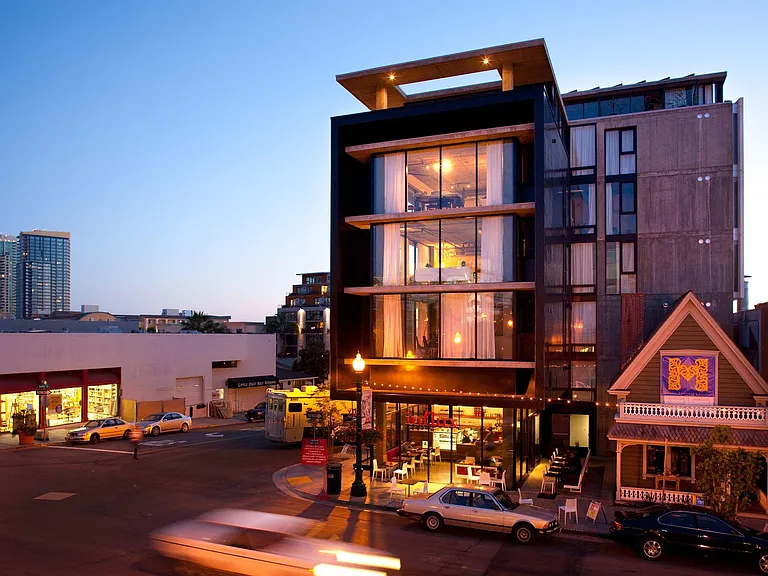 The Q Lofts — Photo 32