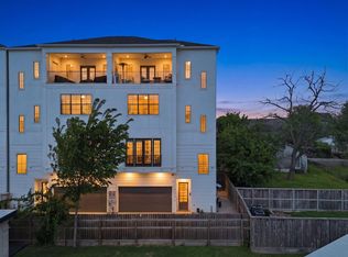 4306 Center St, Houston, TX 77007