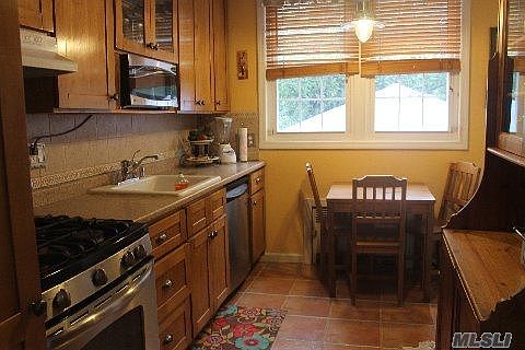 2nd image of 9221 92nd Ave