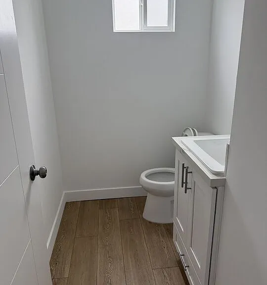 227 N Park View St #1/2 — Photo 17