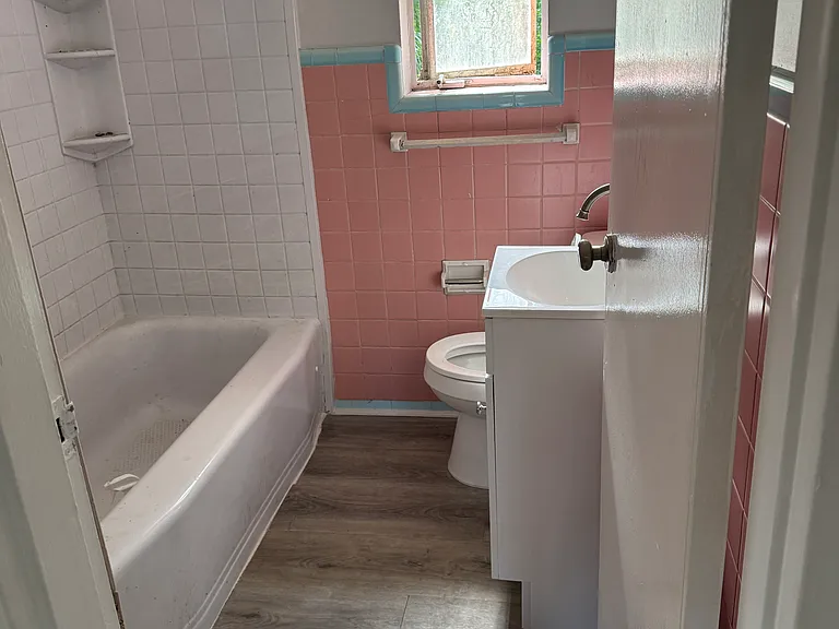 3154 Peach Dr — Photo 3