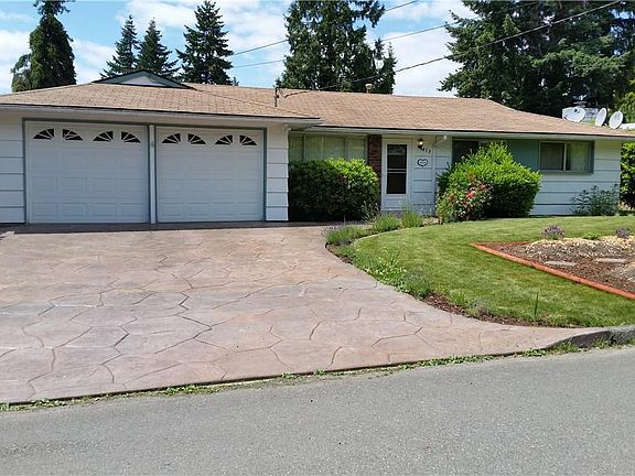 2nd image of 413 155th Ave SE