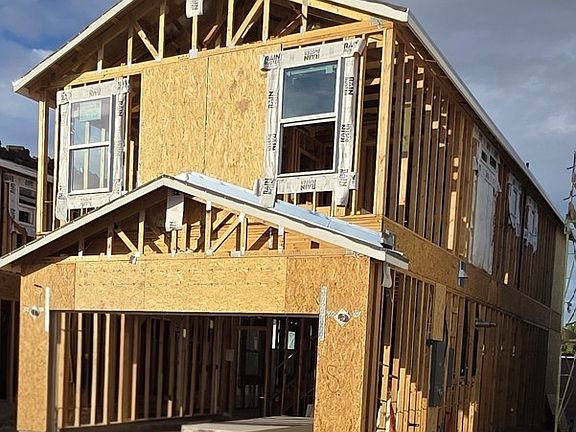 2nd image of 3718 Tijeras Ave