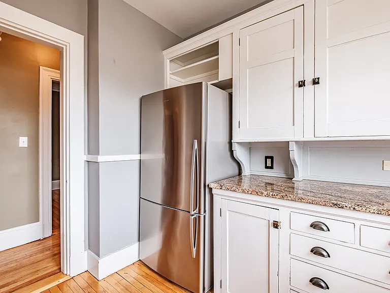 199 Vaughan St #5 — Photo 17