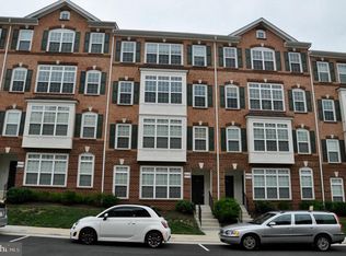 42592 Cardinal Trace Ter, Ashburn, VA 20148