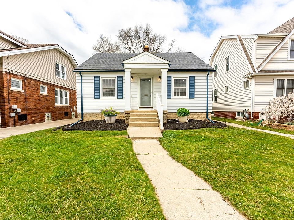 22424 Beech St Dearborn