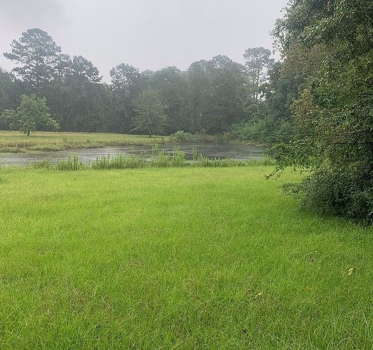 2nd image of 600 Jordan Cir