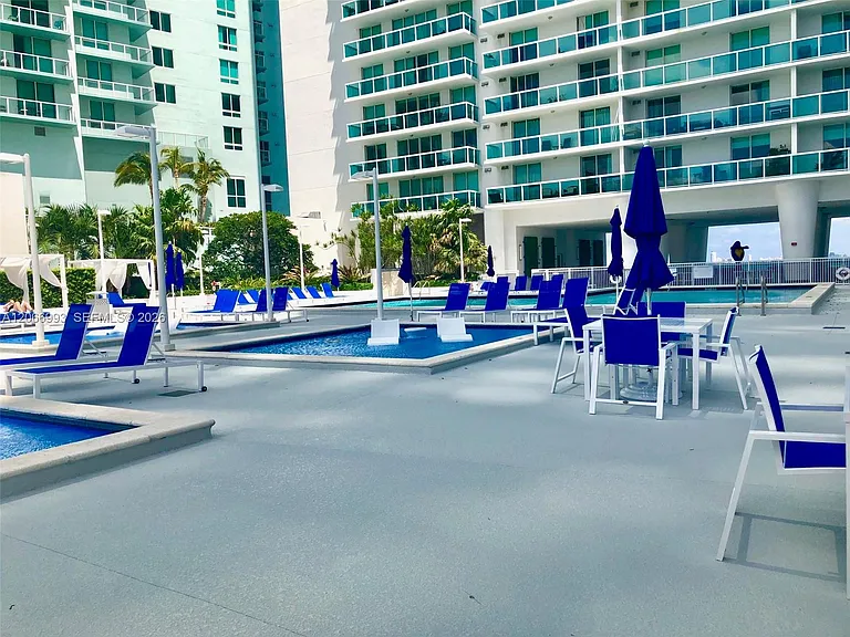 1800 N Bayshore Dr #4209 — Photo 76