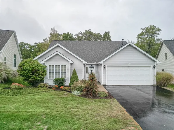 308 Carriage Dr, Freedom, PA 15042