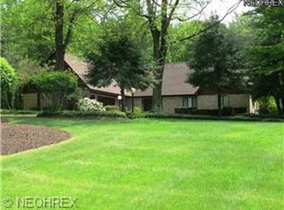 1500 Hidden Lakes Dr NE, Warren, OH