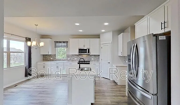 7621 Red River Way — Photo 2