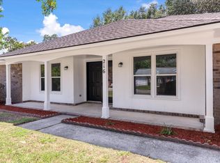 216 Longleaf Rd, Summerville, SC 29486