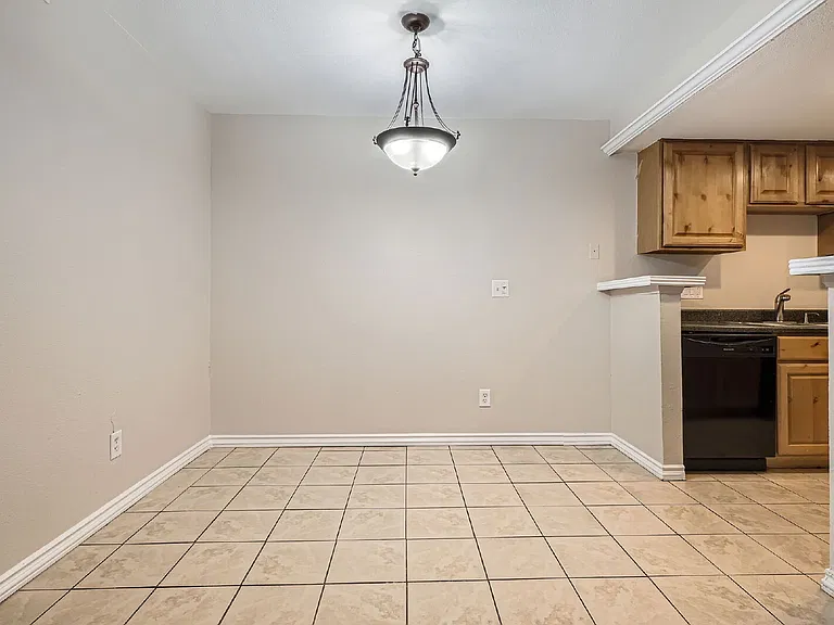 18043 E Ohio Ave #103 — Photo 9