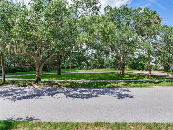 5001 S Shore Crest Cir #10, Tampa, FL 33609