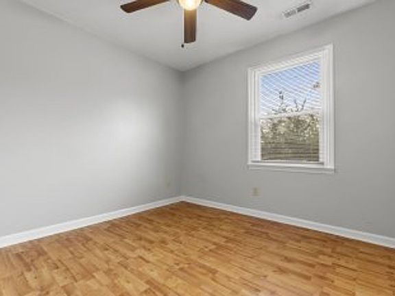 5th image of 2677 Idlebrook Cir