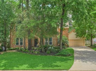 22 Tree Crest Cir, Spring, TX 77381