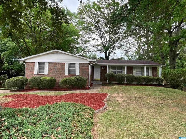 3309 Berry Dr, Bessemer, AL 35023