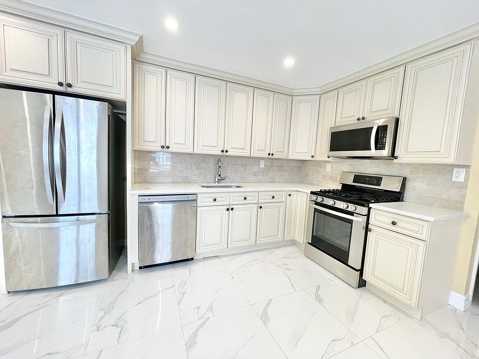1st image of 5820 229th St #1W