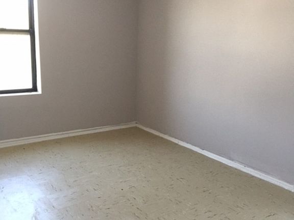 2nd image of 1967 Marmion Ave APT B36