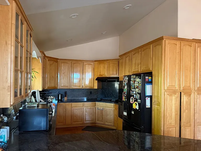 13526 Myren Dr — Photo 15