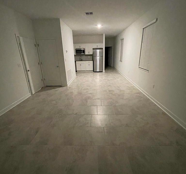 1st image of 6318 Lakepine St Floor 1