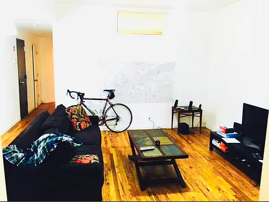 Rented by null | media 17